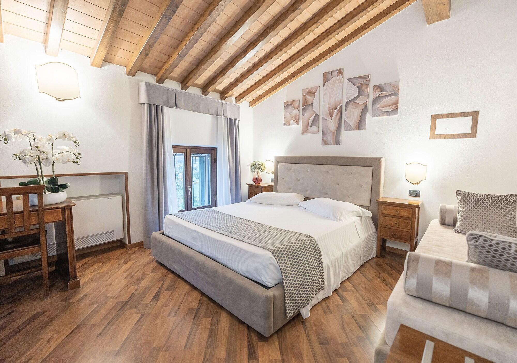 Hotel Villa Cariola Caprino Veronese Eksteriør billede